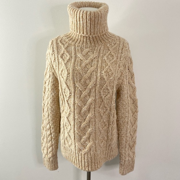 Banana Republic Cable Knit Fisherman 